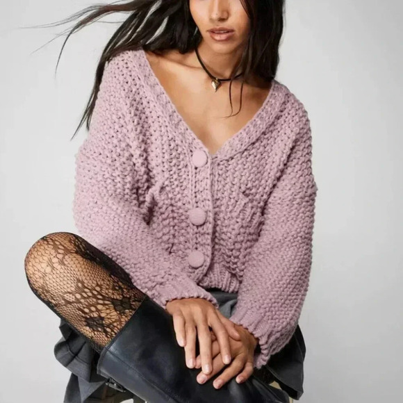 Nasty Gal Lilac Chunky Knit Cardigan - Picture 2 of 7